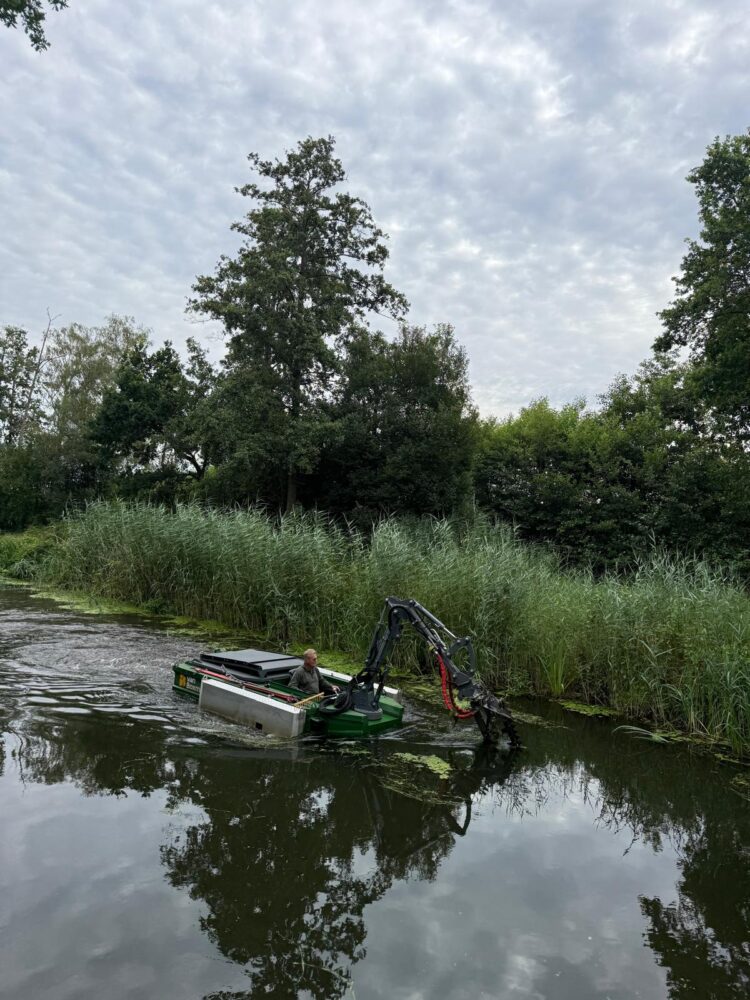Extra capaciteit voor onderhoud op het water